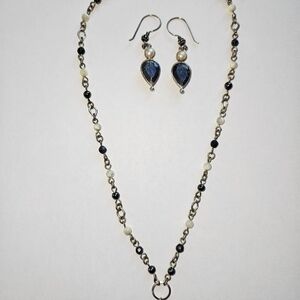 Elegant Pearl and Real Lapis Necklace and Earring Set